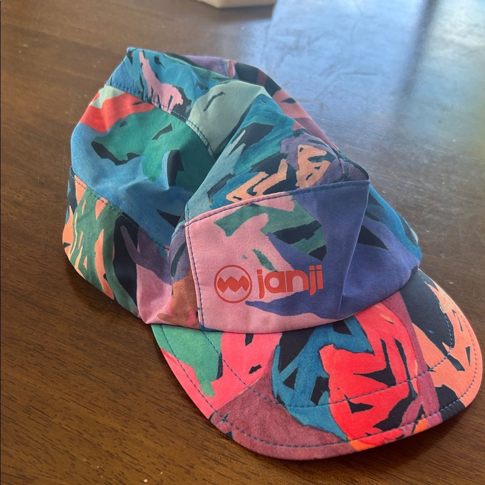 Janji AFO Hyperlight running hat